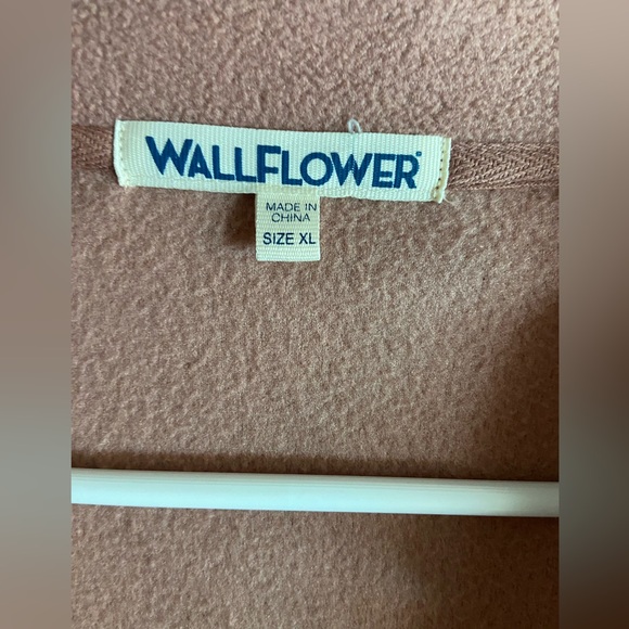 Pink Fleece Shacket - Picture 2 of 3